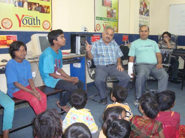 Free Education Raghu Nagar